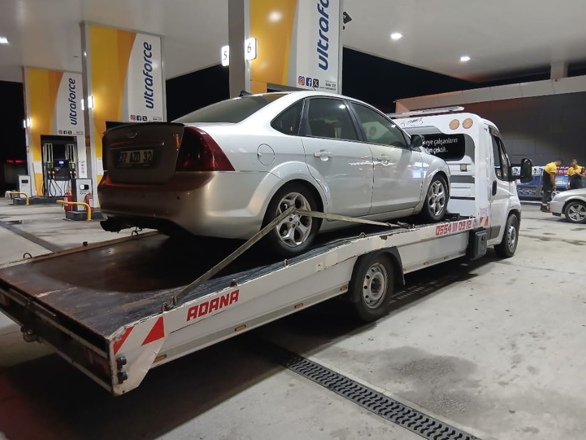 Gece Adana oto çekici ve yol yardım